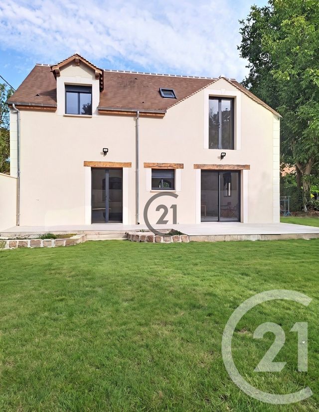 maison à vendre - 6 pièces - 155.0 m2 - CHALAUTRE LA PETITE - 77 - ILE-DE-FRANCE - Century 21 Martinot Immobilier