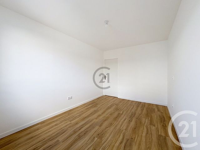 Appartement F2 à vendre - 2 pièces - 40.17 m2 - PROVINS - 77 - ILE-DE-FRANCE - Century 21 Martinot Immobilier