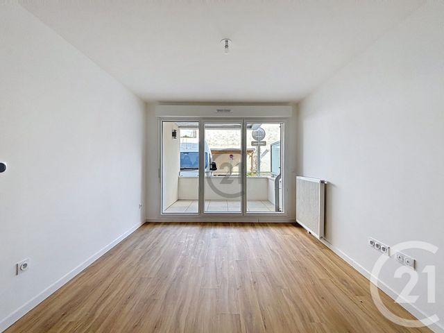 Appartement F2 à vendre - 2 pièces - 40.17 m2 - PROVINS - 77 - ILE-DE-FRANCE - Century 21 Martinot Immobilier