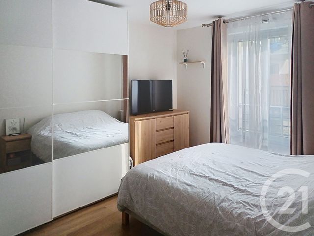 Appartement F2 à louer - 2 pièces - 42.39 m2 - NANGIS - 77 - ILE-DE-FRANCE - Century 21 Martinot Immobilier