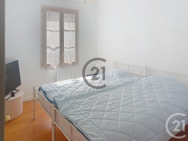 Appartement F3 à louer - 3 pièces - 74.52 m2 - PROVINS - 77 - ILE-DE-FRANCE - Century 21 Martinot Immobilier
