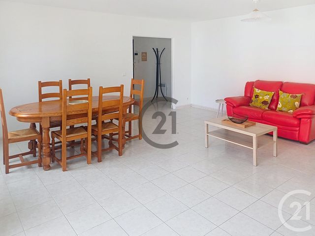 Appartement F3 à louer - 3 pièces - 74.52 m2 - PROVINS - 77 - ILE-DE-FRANCE - Century 21 Martinot Immobilier