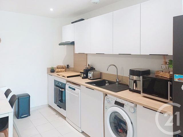 Appartement F2 à louer - 2 pièces - 40.22 m2 - PROVINS - 77 - ILE-DE-FRANCE - Century 21 Martinot Immobilier