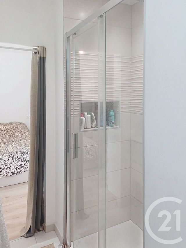 Appartement F2 à louer - 2 pièces - 40.22 m2 - PROVINS - 77 - ILE-DE-FRANCE - Century 21 Martinot Immobilier