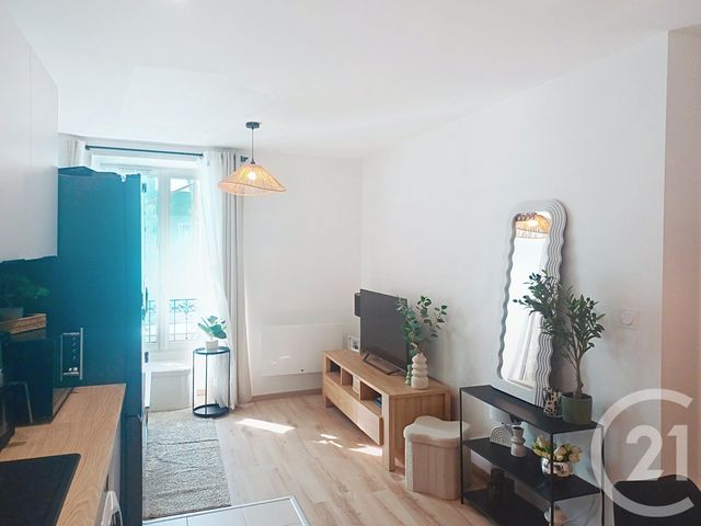 Appartement F2 à louer - 2 pièces - 40.22 m2 - PROVINS - 77 - ILE-DE-FRANCE - Century 21 Martinot Immobilier