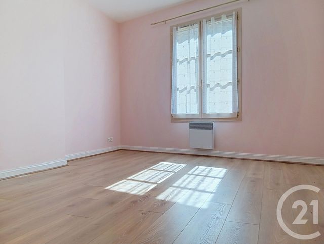 Appartement F2 à louer - 2 pièces - 58.67 m2 - PROVINS - 77 - ILE-DE-FRANCE - Century 21 Martinot Immobilier