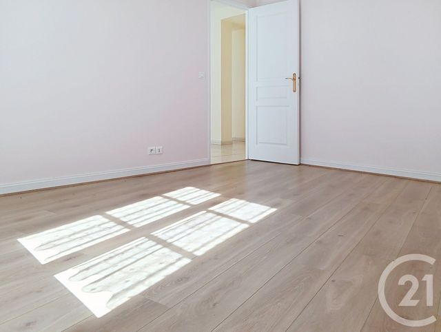Appartement F2 à louer - 2 pièces - 58.67 m2 - PROVINS - 77 - ILE-DE-FRANCE - Century 21 Martinot Immobilier