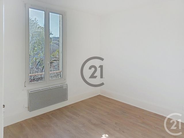 Appartement F1 à louer - 1 pièce - 24.5 m2 - PROVINS - 77 - ILE-DE-FRANCE - Century 21 Martinot Immobilier