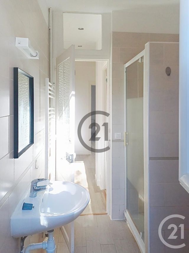 Appartement F4 à louer - 4 pièces - 76.77 m2 - PROVINS - 77 - ILE-DE-FRANCE - Century 21 Martinot Immobilier