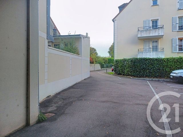 parking à louer - 12.0 m2 - PROVINS - 77 - ILE-DE-FRANCE - Century 21 Martinot Immobilier