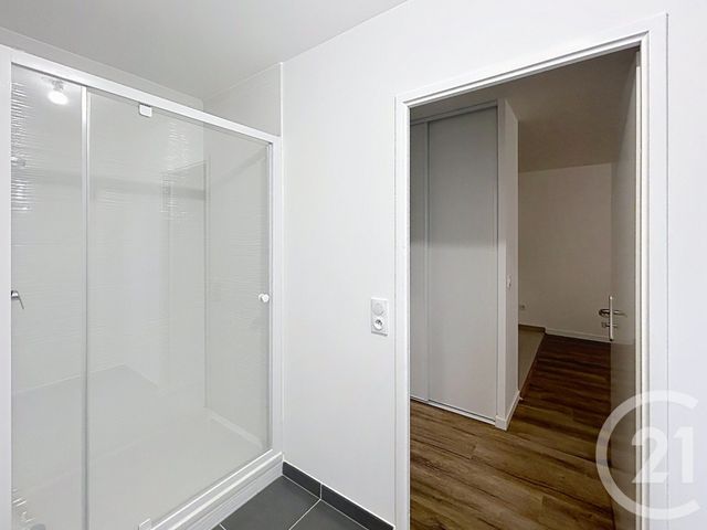 Appartement T2 à vendre - 2 pièces - 40.19 m2 - PROVINS - 77 - ILE-DE-FRANCE - Century 21 Martinot Immobilier